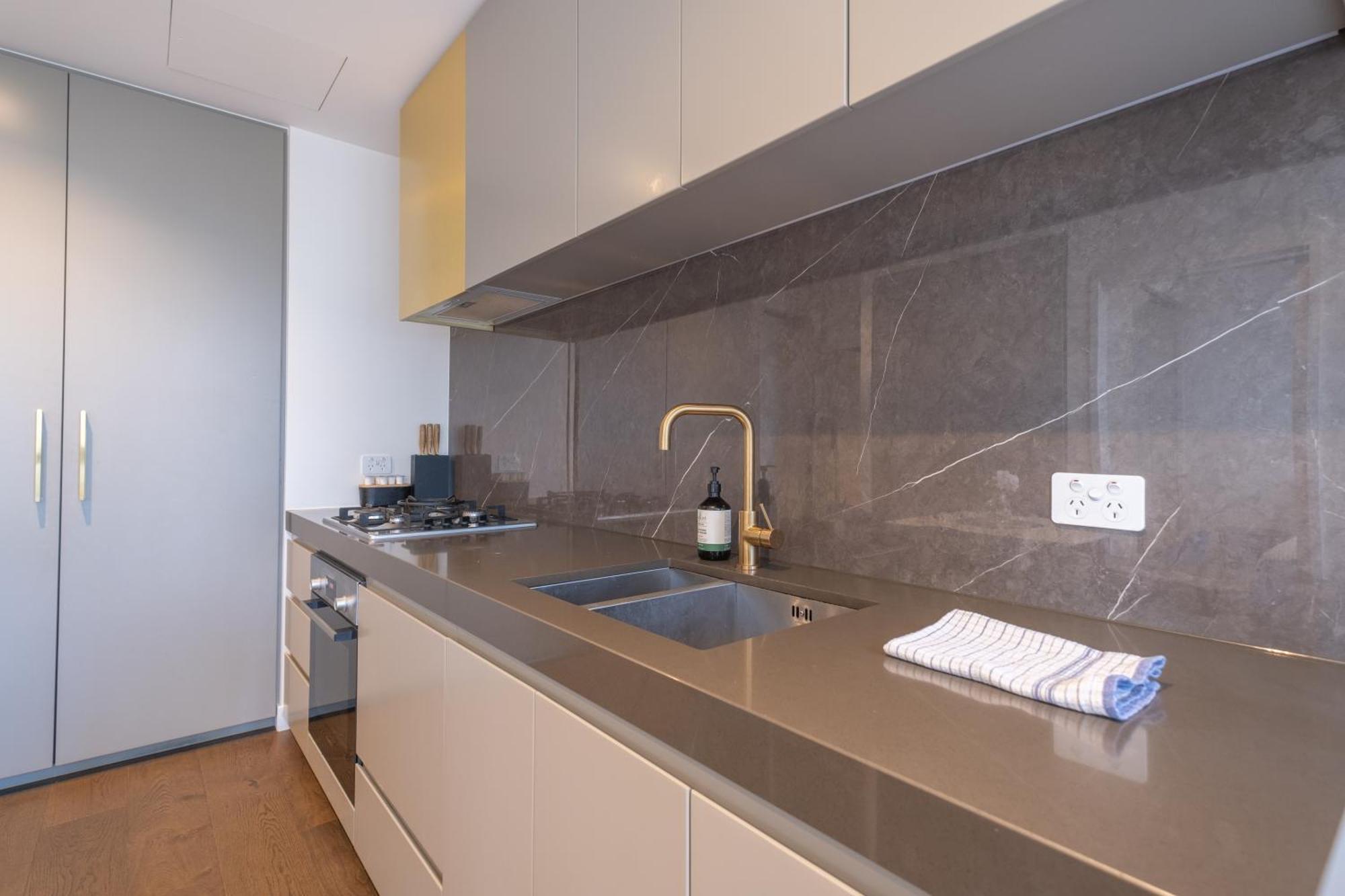 Relaxed 1Br1Ba City View Apt Wifi In Cbd Мельбурн Экстерьер фото